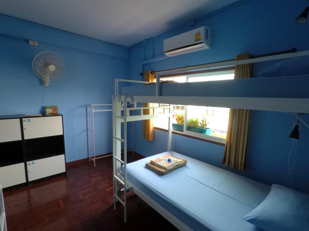 Pm Guesthouse Чиангмай Экстерьер фото